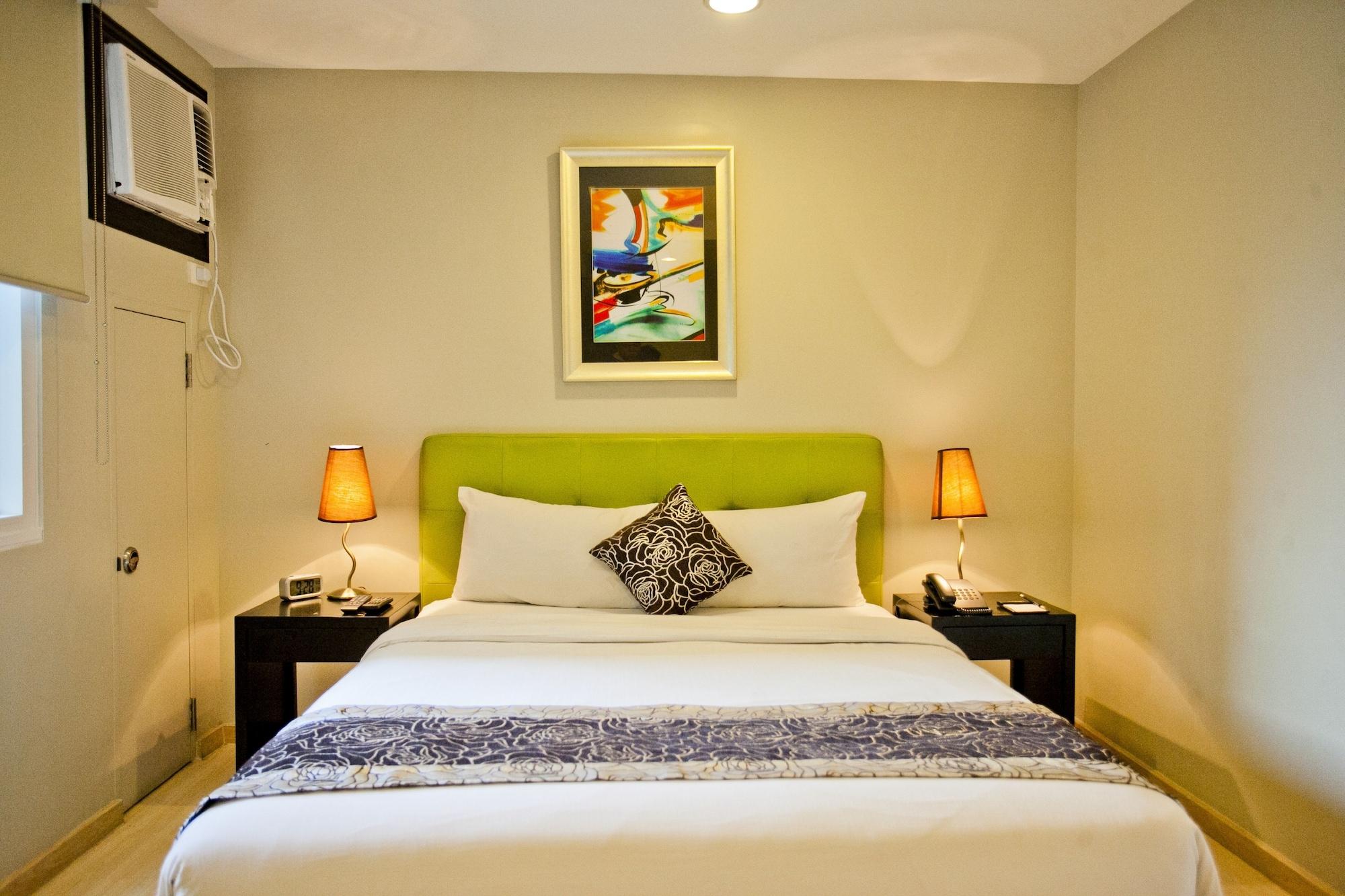The Exchange Regency Residence Hotel Managed By Hii Pasig City Екстериор снимка